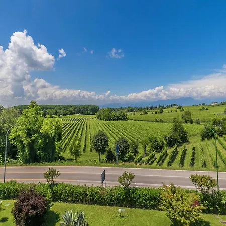 Hotiday Peschiera Frassino