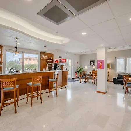 Hotel Hotiday Peschiera Frassino