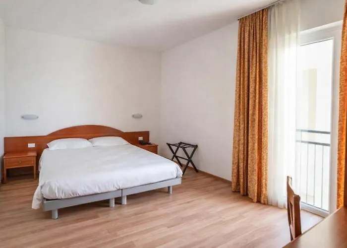 호텔 Hotiday Peschiera Frassino