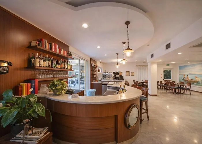 Hotiday Peschiera Frassino 호텔 3*