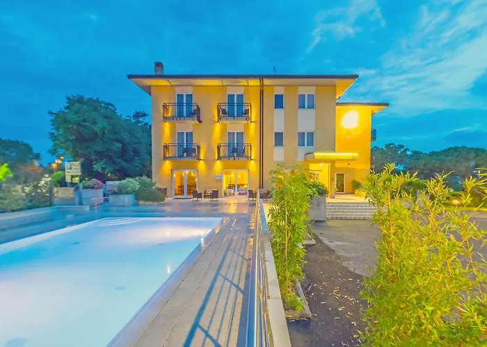 Hotiday Peschiera Frassino 페스키에라델가르다