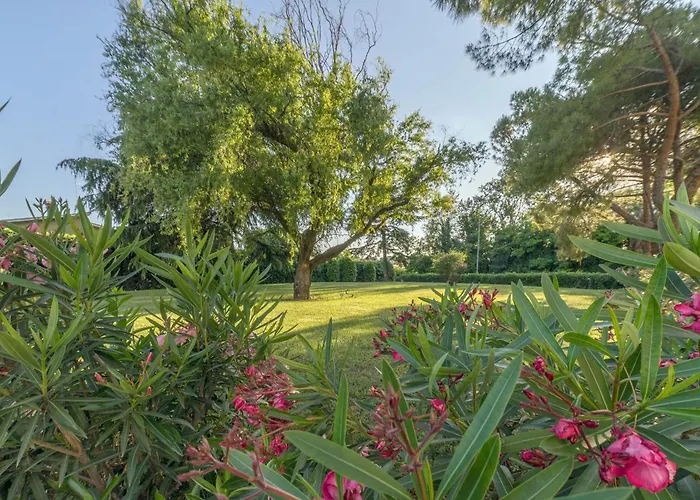 Hotiday Peschiera Frassino 호텔 3*